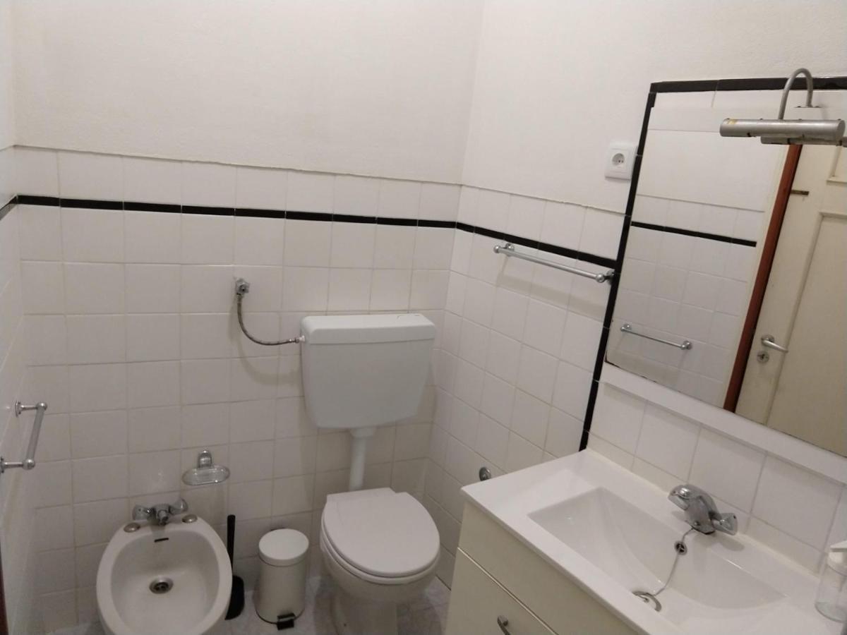 Entre Amigos Hostel Порто Екстериор снимка