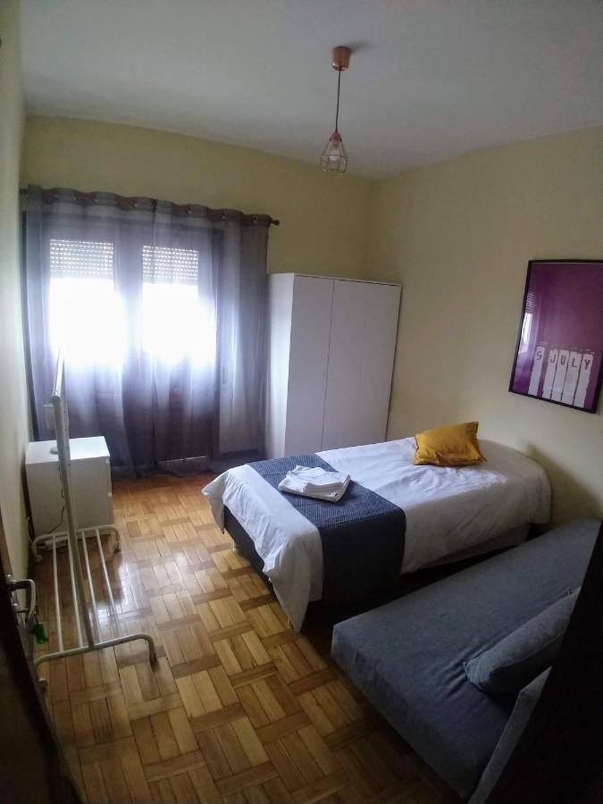 Entre Amigos Hostel Порто Екстериор снимка