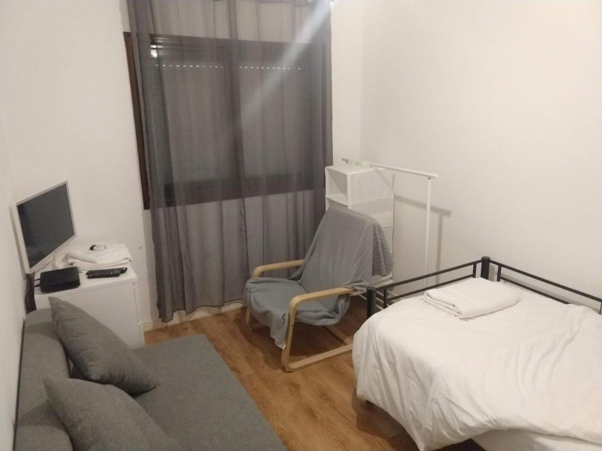 Entre Amigos Hostel Порто Екстериор снимка