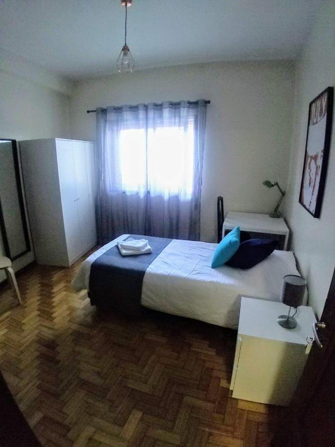 Entre Amigos Hostel Порто Екстериор снимка