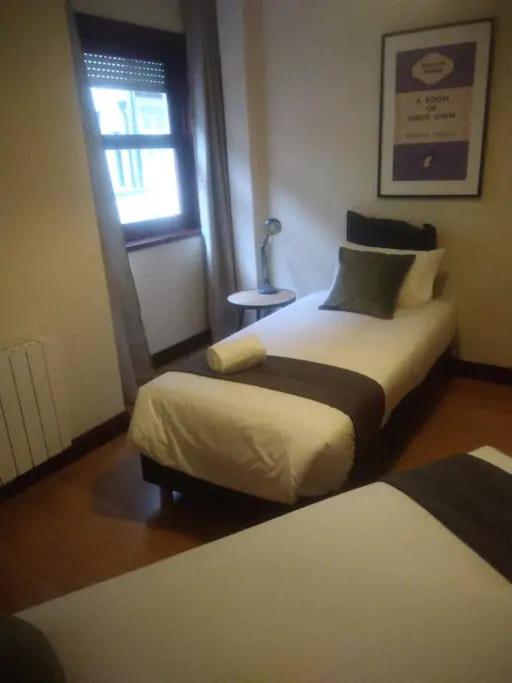 Entre Amigos Hostel Порто Екстериор снимка